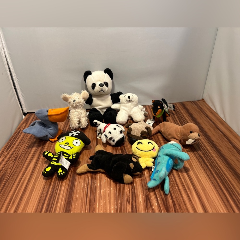 Lot Of 12 Small Plush Toys Lot